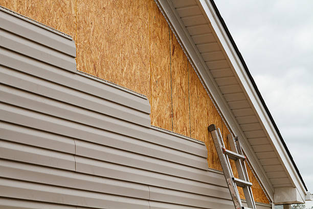 Professional Siding Contractor technician working in Northern Cambria, PA
